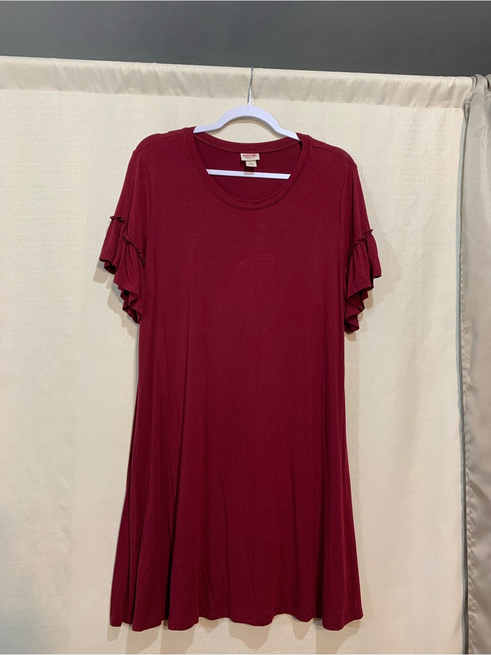 Mossimo Supply Co. Burgundy Ruffle Sleeve Midi Dress. a3/104